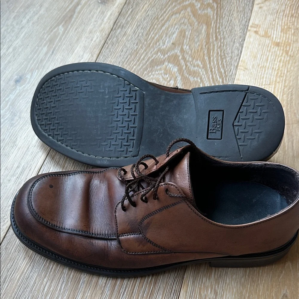 Bass Dark Brown Men's Leather‎ Derbys